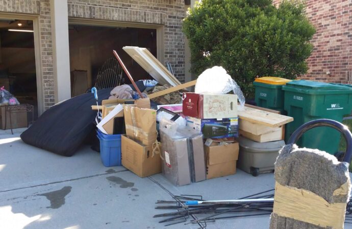 Foreclosure Clean Outs-Riviera Beach Junk Removal and Trash Haulers