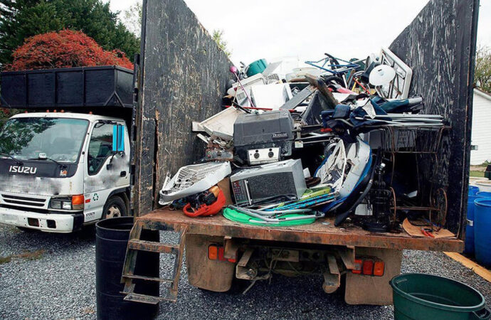 Junk Hauling, Riviera Beach Junk Removal and Trash Haulers