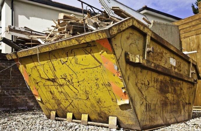 New Home Builds Dumpster Services, Riviera Beach Junk Removal and Trash Haulers