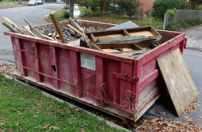 Property Cleanup Dumpster Services, Riviera Beach Junk Removal and Trash Haulers