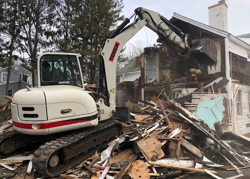 Residential Demolition Dumpster Services, Riviera Beach Junk Removal and Trash Haulers