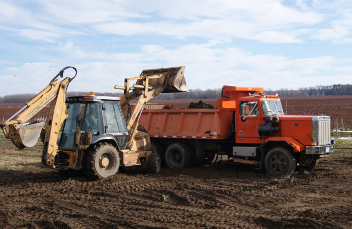 Site Clearing Dumpster Services, Riviera Beach Junk Removal and Trash Haulers